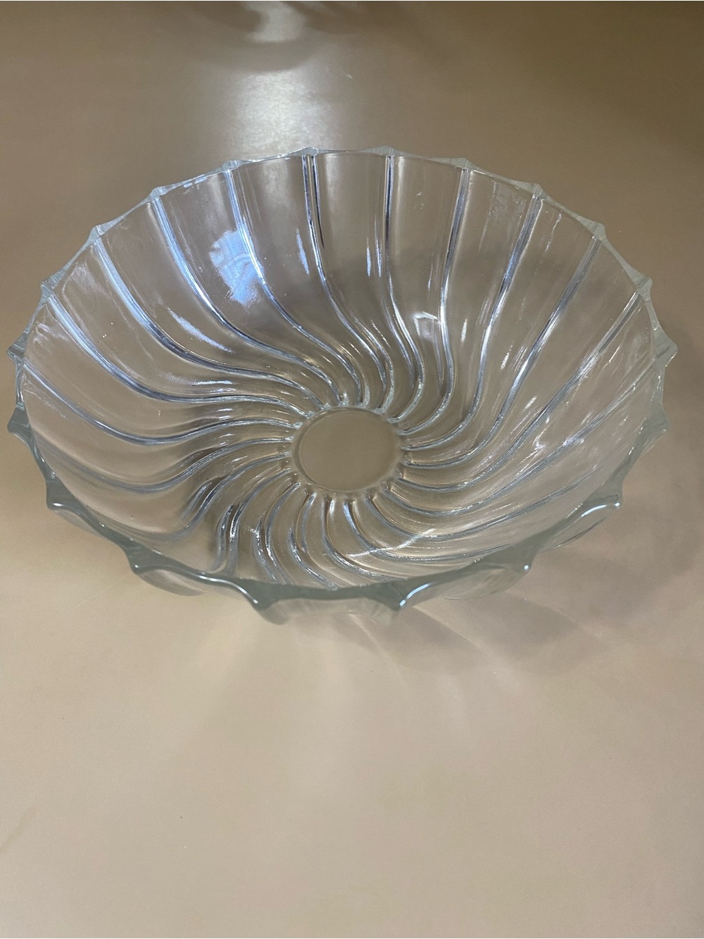 Clear Swirl Glass Serving Bowl - Home Dining Serveware